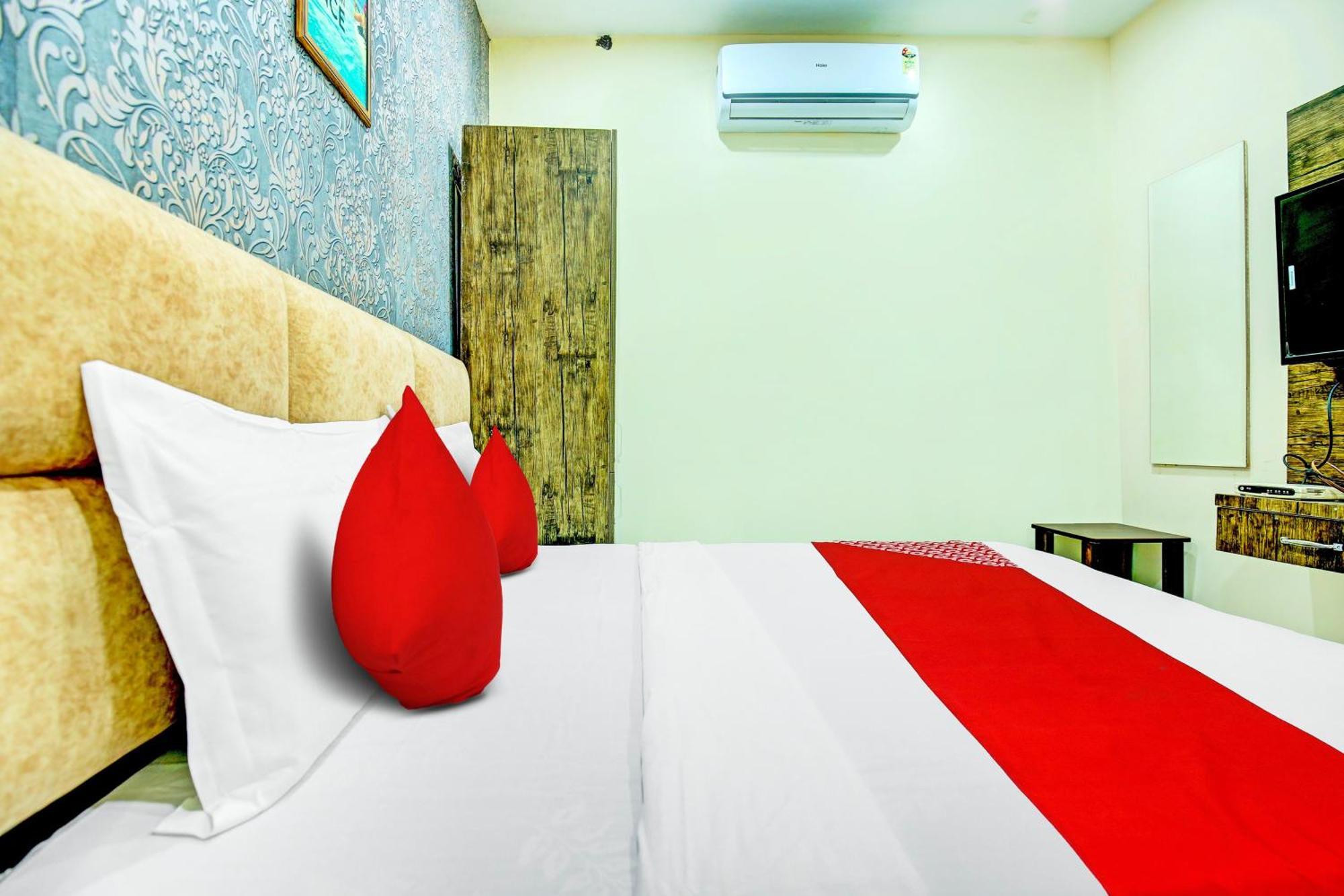 Hotel O Grace Villa ลูดิฮานา ภายนอก รูปภาพ